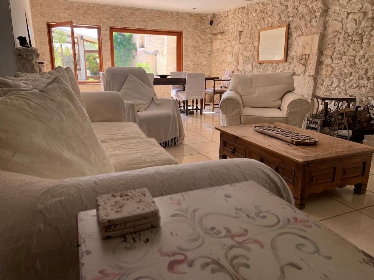 Country Villa For 19 Pool Cinema Football Pitch Verteillac Exterior photo